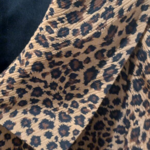 Maggie Boutique Leopard Animal Print Silk Long Sleeve Top Shirt Women Size 12 - Picture 5 of 9